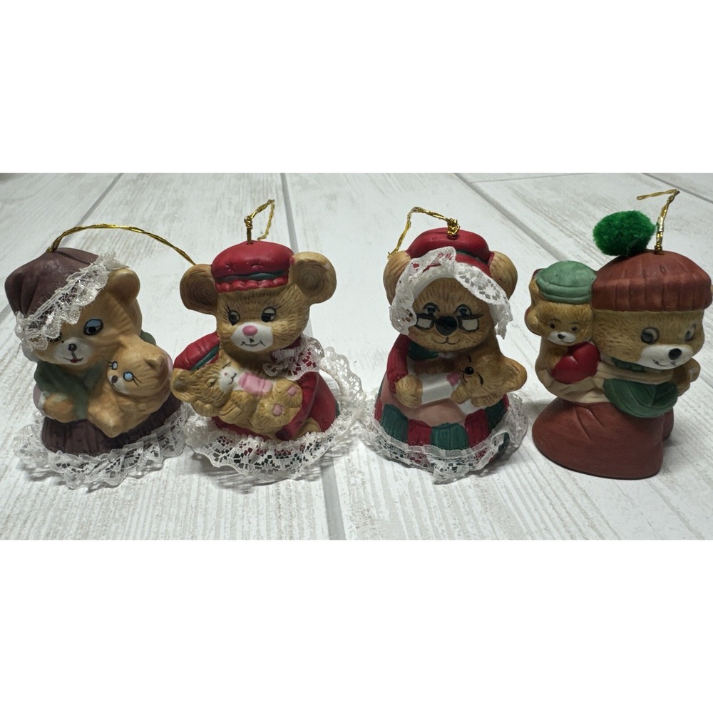 Christmas JASCO CARING CRITTER CHIMER 4 Bisque Porcelain Bell Ornament VTG